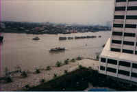 Bangkok_canal_view_Menham_Hotel.jpg (24385 bytes)